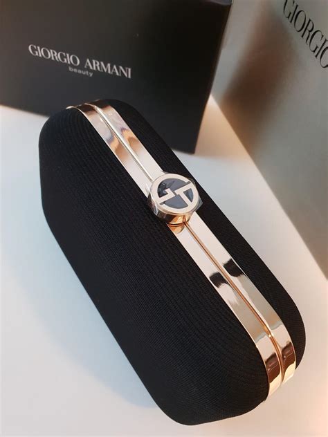 Giorgio Armani Beauty Evening Clutch In Black — Ufo No More