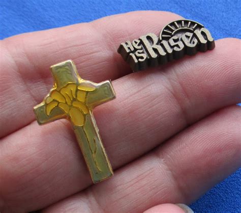 Lot Of Vintage Religious Lapel Pins