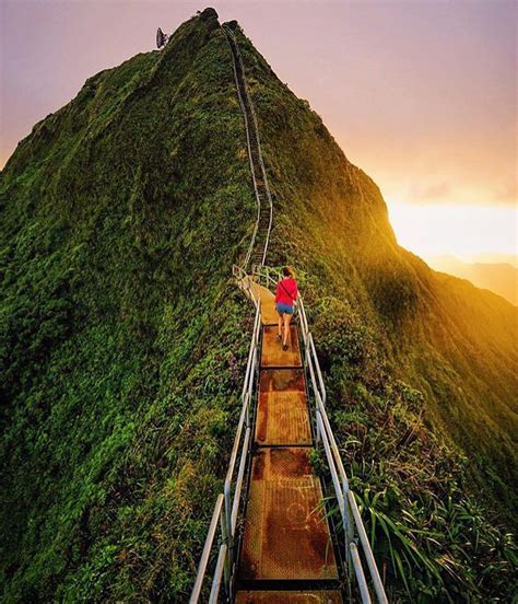The Magic Of The Haiku Stairs Never Goes Away Incredible And Inspiring