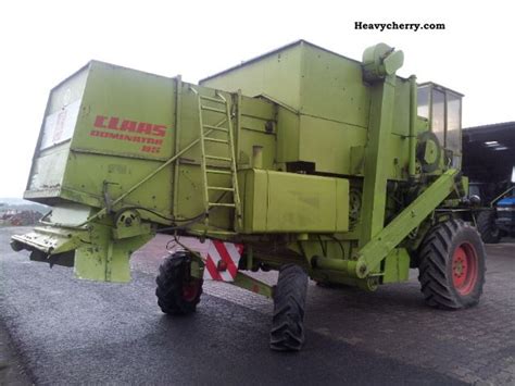 Claas Dominator 85 1977 Agricultural Combine Harvester Photo And Specs