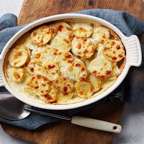 Scalloped potatoes, as a rule, are saucy and cheesy to the max. Scalloped Potatoes Au Gratin | Recipe in 2020 | Scalloped ...