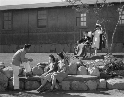 ansel adams photographs of manzanar internment camp