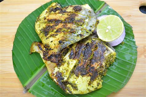 Grilled Fish In Banana Leaf Green Fish Grill Mummy Recipes