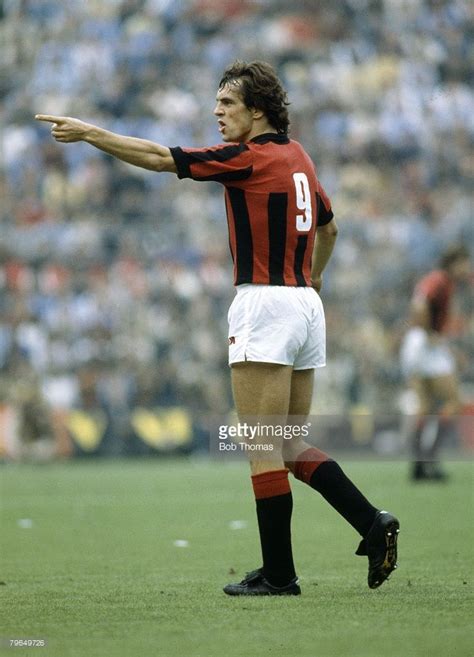 Joseph jordan (born 15 december 1951) is a scottish football player, coach and manager. Scottish footballer and forward with AC Milan, Joe Jordan ...