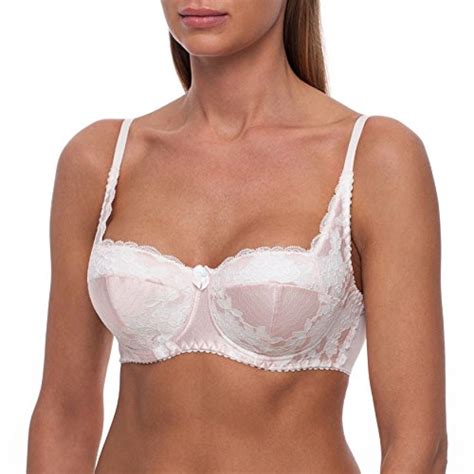 What Are Quarter Cup Bras And How Do They Compare