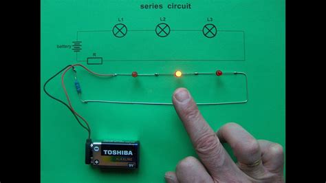 Series Circuit 3 Leds And 0 Switches New Idea Youtube