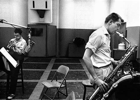Mayo 31 lópez de romaña 409 parque industrial/. Chet Baker & Bud Shank, Los Angeles record session 1954 | Musica, Jazz, Fotografia