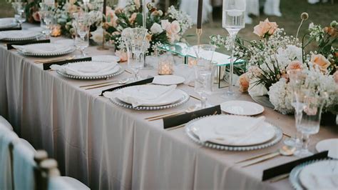 How To Create An Impressive Table Setting For A Formal Dinner Party