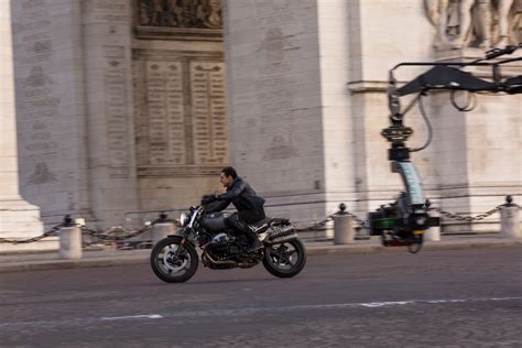 Cruise rides a bmw r nine t motorcycle in the trailer in his attempts to evade paris police. Tom Cruise Meets Zola & The White Widow In Intriguing New Stills From MISSION: IMPOSSIBLE - FALLOUT