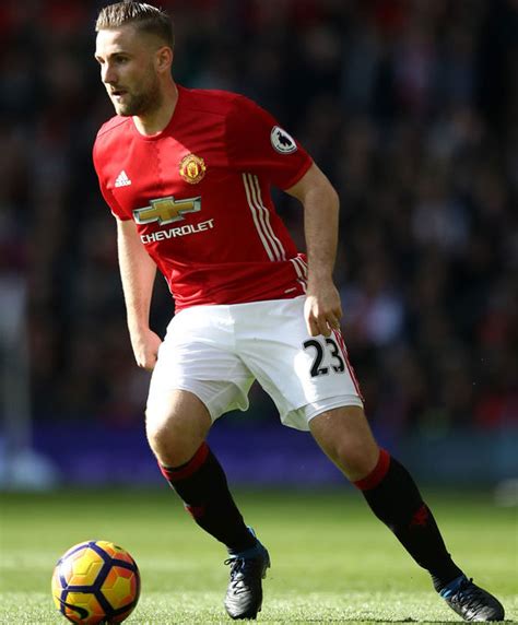Luke shaw was born on 12 july 1995 in kingston upon thames, england. Luke Shaw: Man United star's row could all be down to ...