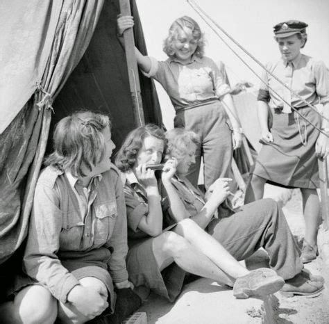 Allied Pow Camp For Female German Prisoners Of War In Vilvoorde Druga Wojna Wiatowa