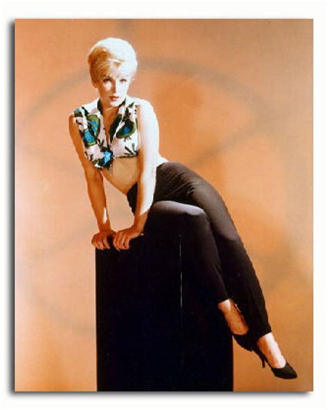 Ss2269033 Movie Picture Of Stella Stevens Buy Celebrity Photos And