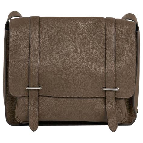 Hermes Steve Caporal Messenger 35 Verso Bag Etoupe Clemence Leather