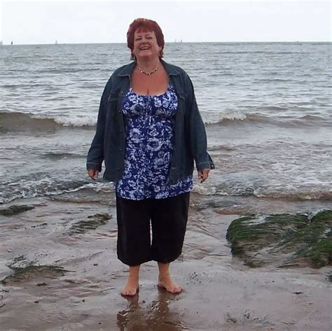 Easilypleasedelaine 59 From Sheffield Local Sheffield Granny Sex Free Sex With Grannies In