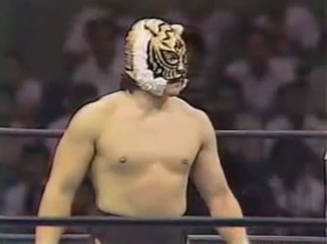 Prowresblog New Japan Pro Wrestling Tiger Mask Vs Bret Hart