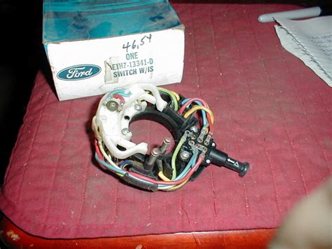 Nos Ford Turn Signal Switch 1980 4 Ford Medium And Heavy Duty Models