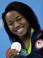 Simone Manuel takes home silver in 50-meter freestyle