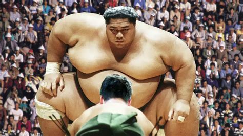 I Fought The Worlds Heaviest Sumo Wrestler In Front Of People