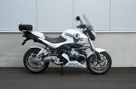 Bmw r1200c rear drive with abs sensor and speedometer pick up. Personnalisation Hornig BMW R1200R L'individualité en ...