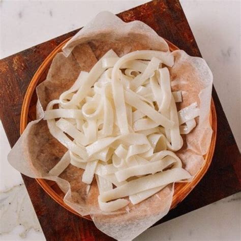 Homemade Rice Noodles The Woks Of Life