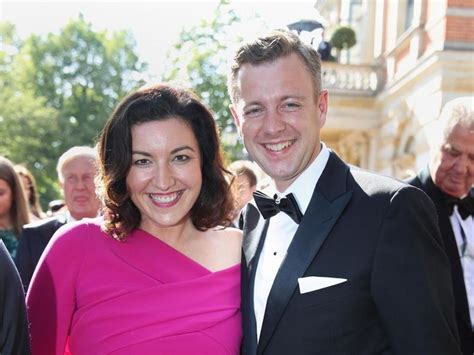 Seit 1994 gehört söder dem bayerischen landtag an. Roter Teppich: Heiß, heißer, Bayreuth! - Eröffnung der ...