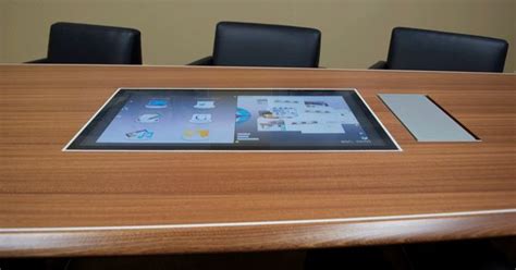Delta Table With Interactive Touch Screen And Connective P 2