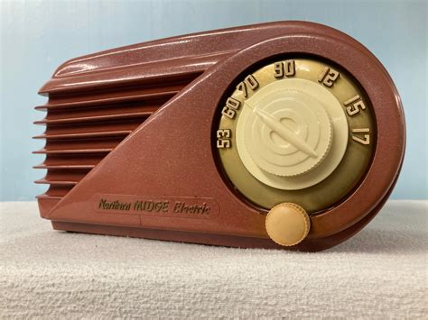 Northern Electric 5508 Bullet Tube Radio With Bluetooth And Fm Options