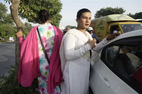 Pakistan S Transgender Women Long Marginalized Mobilize For Rights Parallels Npr