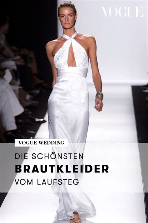 Von juwelenbesetzten hauben über antike spitze bis hin zu eleganten federn: Die schönsten Brautkleider vom Laufsteg in 2020 ...