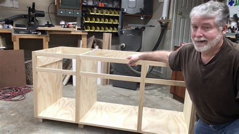 How To Build A Basic Cabinet Box