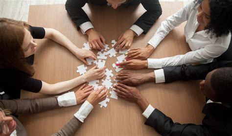 Top 5 Interactive Ideas For Outdoor Corporate Team Building Games