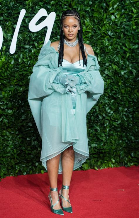 15 Of Rihannas Best Fashion Moments From The Past Year Essence