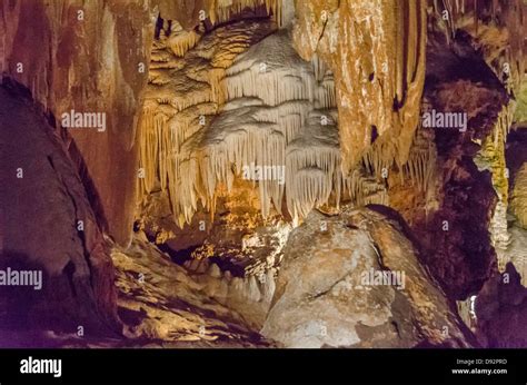 This Is An Image Of Luray Caverns In Virginia With Stalactites Above