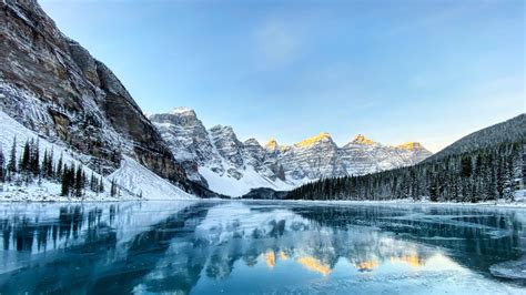 Download Wallpaper 1366x768 Moraine Lake Nature Reflections Forest