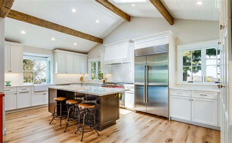 Exposed ceiling beams are an interesting architectural feature and have the ability to make a space feel utterly unique. Pin on Exposed Kitchen Beams