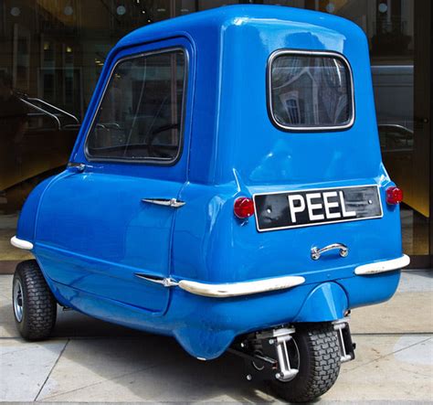 Autoworld Mania Worlds Smallest Production Car Peel P50 Worlds