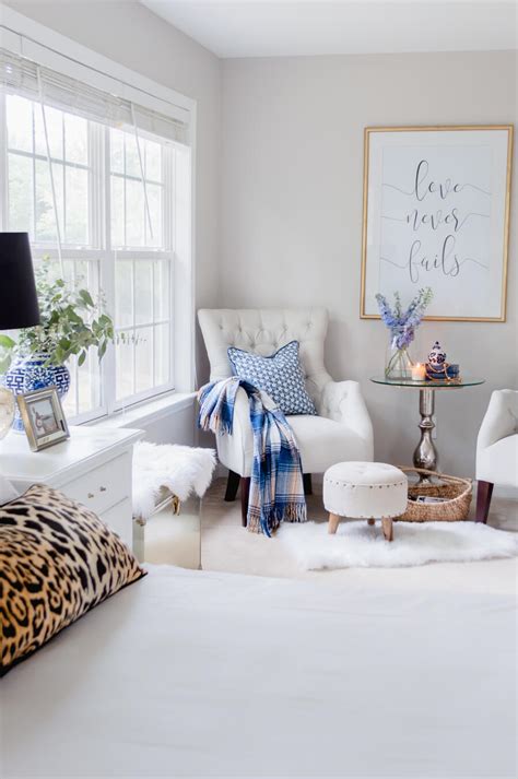 5 Easy Tips For A Cozy Master Bedroom Sitting Area The