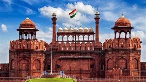 6 Most Stunning Forts And Palaces In India You Need To Visit Travel
