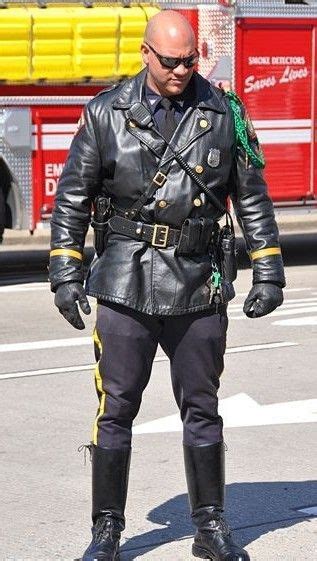 Pin By Bubba Bear On Police Men In Uniform Men Fashion Photo Men S Uniforms