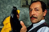 Bolton-born star of the small screen Bernard Kay dies aged 86 ...