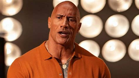 Dwayne Johnson Aka The Rock Brings His Own Meals To Restaurants