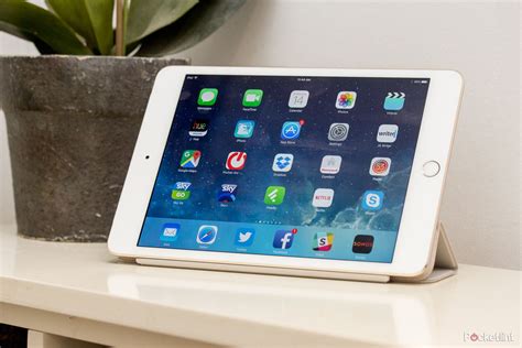 Apple Ipad Mini 4 Review Compact Without Compromise
