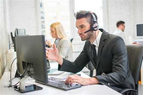 Call centers, meanwhile, are able to spread this cost across all of their clients, so they can deliver a insurance call centers take time to build. Insurance Company Call Center Taps AI Support | PYMNTS.com
