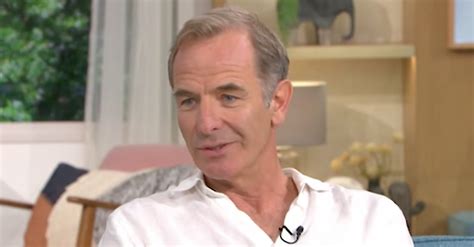 This Morning Today Robson Green Sparks Confusion With Itv Appearance