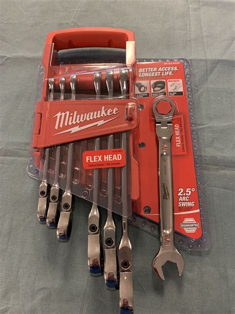 Milwaukee 48 22 9429 Flex Head 7 Piece Wrench Set Sae Ebay
