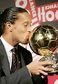 Ronaldinho recibe el Balón de Oro | Deportes | EL PAÍS