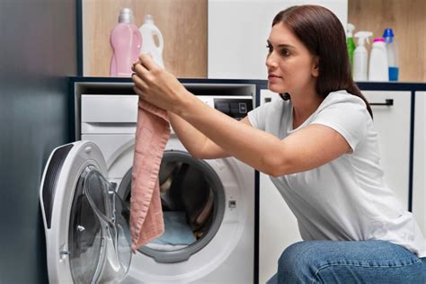 How To Wash Clothes Without Detergent In A Washing Machine Howstainsout