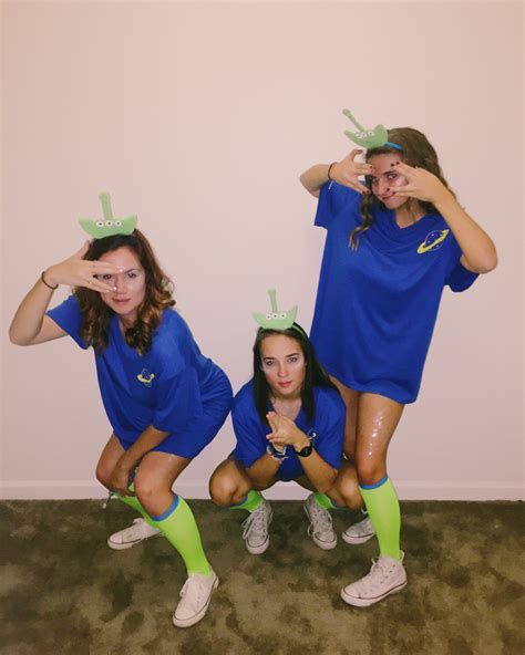 Diy toy story alien costume toy story aliens // group costume// #costumes #diy #college #halloween #disney | Cute group ...