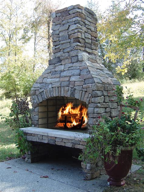 Outdoor Fire Places | Lee Building Products