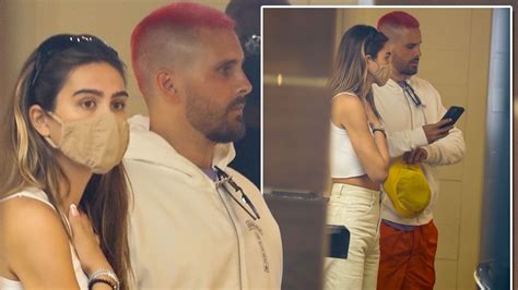 amelia hamlin covers up after being spotted with bruised lips for date with scott disick